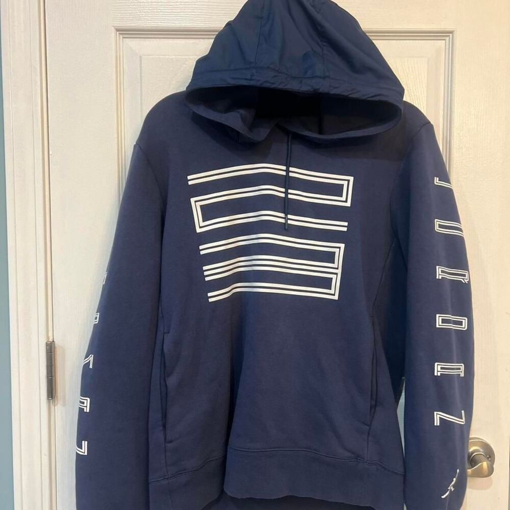 NIKE AIR JORDAN MEN'S NAVY BLUE PULLOVER HOODIE (SIZE M)